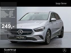 Silberlack hightechsilber (metallic) Gebraucht 2024 Mercedes B200 Progressive Van / Kleinbus | 29.187 € (Guter Preis)