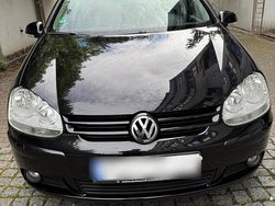 Schwarz Gebraucht 2008 VW Golf V United Limousine | 6.999 €