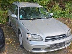 Silber Gebraucht 2000 Subaru Legacy Kombi | 1.000 € (Fairer Preis)