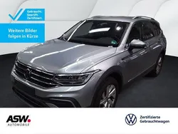 Pyritsilber metallic Gebraucht 2024 VW Tiguan Allspace S SUV | 35.930 € (Guter Preis)