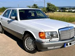 Weiß Gebraucht 1986 Mercedes 300 SE Limousine | 20.000 €