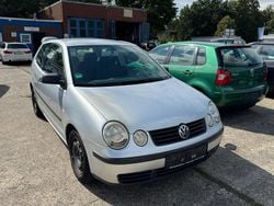 Silber Gebraucht 2002 VW Polo Basis Kleinwagen | 500 € (Superpreis)