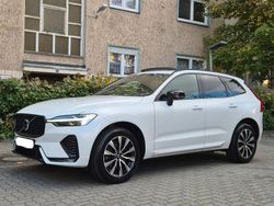 Weiß Gebraucht 2023 Volvo XC60 Plus SUV | 37.900 € (Superpreis)