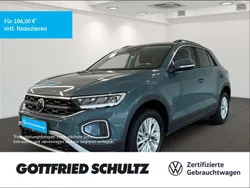 Blau Gebraucht 2024 VW T-Roc Life SUV | 23.350 € (Guter Preis)