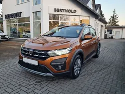 Orange Gebraucht 2021 Dacia Sandero Comfort Kleinwagen | 13.490 € (Fairer Preis)