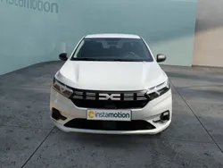 Weiß Gebraucht 2023 Dacia Sandero Kleinwagen | 15.245 € (Guter Preis)