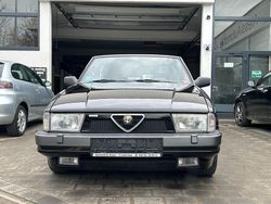 Schwarz Gebraucht 1987 Alfa Romeo 75 Limousine | 24.900 €