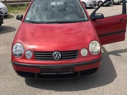 Rot Gebraucht 2004 VW Polo Kleinwagen | 350 € (Superpreis)