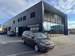 Braun Gebraucht 2012 VW Sharan Match Van / Kleinbus | 12.900 € (Etwas zu teuer)