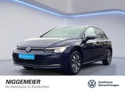 Blau Gebraucht 2024 VW Golf VIII Move Kleinwagen | 25.460 € (Guter Preis)