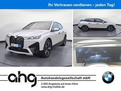 Weiß Gebraucht 2023 BMW iX Sport Line SUV | 46.360 € (Superpreis)