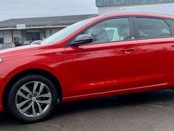 Rot Gebraucht 2019 Hyundai i30 YES! Kombi | 15.200 € (Fairer Preis)