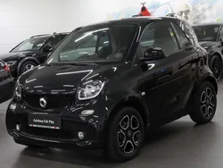 Schwarz Gebraucht 2017 Smart ForTwo Coupé Prime Coupé | 15.780 € (Etwas zu teuer)