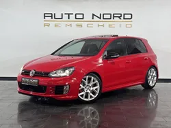 Rot Gebraucht 2012 VW Golf VI Edition Limousine | 17.990 €