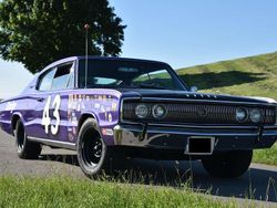 Violett Gebraucht 1966 Dodge Charger Limousine | 34.500 €