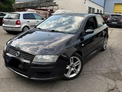 Blau Gebraucht 2003 Fiat Stilo Coupé | 650 € (Fairer Preis)