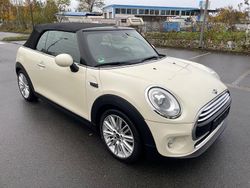 Weiß Gebraucht 2016 Mini Cooper D Cabriolet Chili Cabrio | 14.490 € (Superpreis)