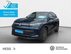Nightshade blue (metallic) Gebraucht 2024 VW Tiguan Life SUV | 34.449 € (Guter Preis)
