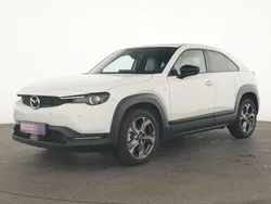 Weiß Gebraucht 2023 Mazda MX30 Ad'Vantage SUV | 18.443 € (Fairer Preis)