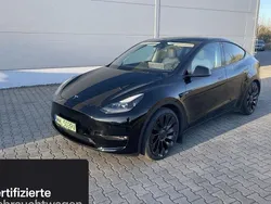 Schwarz Gebraucht 2024 Tesla Model Y Performance SUV | 45.500 € (Fairer Preis)