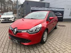 Rot Gebraucht 2014 Renault Clio IV Dynamique Limousine | 7.100 € (Guter Preis)