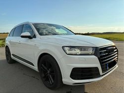 Weiß Gebraucht 2016 Audi Q7 SUV | 24.900 € (Fairer Preis)
