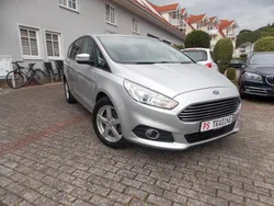 Silber Gebraucht 2017 Ford S-MAX Trend Van / Kleinbus | 12.950 € (Guter Preis)
