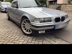 Silber Gebraucht 1998 BMW 318 Cabriolet Cabrio | 7.900 € (Fairer Preis)