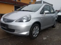 Grau Gebraucht 2007 Honda Jazz Kleinwagen | 2.600 € (Teuer)
