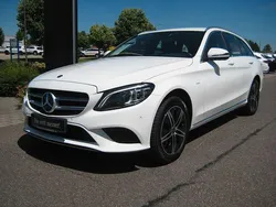 Weiß Gebraucht 2018 Mercedes C200 Avantgarde Limousine | 26.980 € (Fairer Preis)