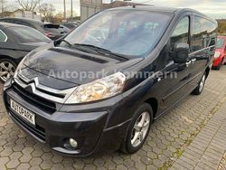 Grau Gebraucht 2015 Citroën Jumpy Exclusive Van / Kleinbus | 12.999 € (Fairer Preis)