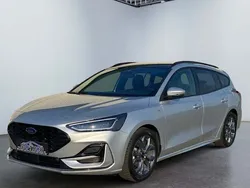 Silber Gebraucht 2024 Ford Focus ST-Line Kombi | 26.549 € (Guter Preis)