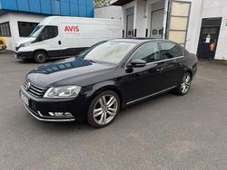 Schwarz Gebraucht 2011 VW Passat Highline Limousine | 9.900 € (Fairer Preis)