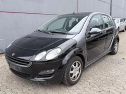 Schwarz Gebraucht 2005 Smart ForFour Limousine | 1.400 € (Fairer Preis)