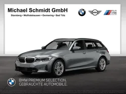 M brooklyn grau Gebraucht 2024 BMW 330e M Sport Kombi | 46.430 € (Guter Preis)