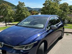 Blau Gebraucht 2021 VW Golf VIII United Kleinwagen | 21.250 € (Fairer Preis)