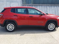 Rot Gebraucht 2018 Jeep Compass Sport SUV | 12.500 € (Superpreis)