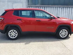 Rot Gebraucht 2018 Jeep Compass Sport SUV | 13.900 € (Fairer Preis)