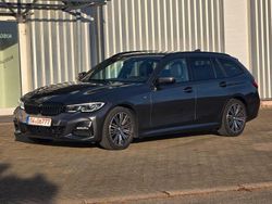 Grau Gebraucht 2022 BMW 320 M Sport Limousine | 23.990 € (Superpreis)