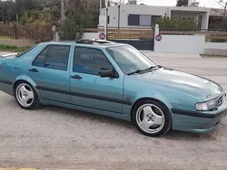 Grün Gebraucht 1997 Saab 9000 Aero Limousine | 21.900 €
