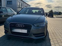 Grau Gebraucht 2014 Audi A3 Sportback Ambition Limousine | 8.500 € (Guter Preis)
