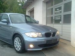 Grau Gebraucht 2005 BMW 116 Kleinwagen | 3.499 € (Fairer Preis)