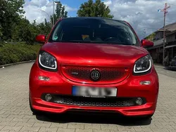 Rot Gebraucht 2017 Smart ForFour Brabus Limousine | 15.599 € (Etwas zu teuer)