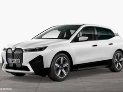 Mineralweiß Gebraucht 2024 BMW iX Sport Line SUV | 75.250 € (Fairer Preis)