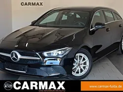 Schwarz Gebraucht 2020 Mercedes CLA200 Kombi | 23.600 € (Guter Preis)
