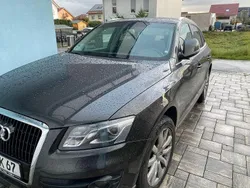 Grau Gebraucht 2010 Audi Q5 Advanced SUV | 10.200 € (Fairer Preis)