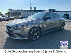 Grau Gebraucht 2022 Mercedes CLA200 Shooting Brake Progressive Kombi | 27.900 € (Fairer Preis)