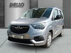 Kontrast grau/quarz silber Gebraucht 2023 Opel Combo Life Ultimate Van / Kleinbus | 26.990 € (Teuer)