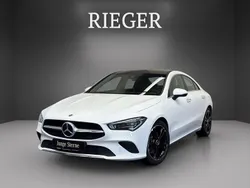 Weiß Gebraucht 2023 Mercedes CLA250 Progressive Limousine | 36.899 € (Guter Preis)