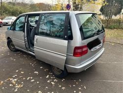 Silber Gebraucht 2001 Lancia Zeta Van / Kleinbus | 2.800 €